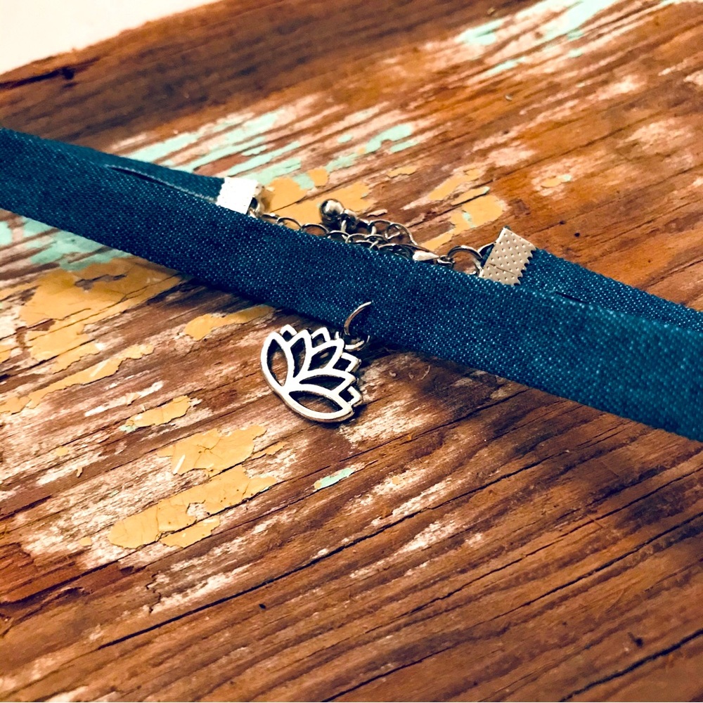 🪷 NEW LOTUS CHOKER Handmade Artisan Jean and Silver Metal Necklace Y2K Jewelry